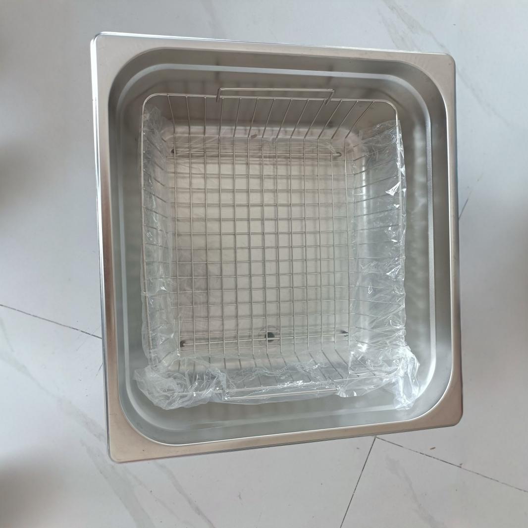 Macchina per la pulizia degli  - Ultrasonic Cleaner Lab recensione e prezzo